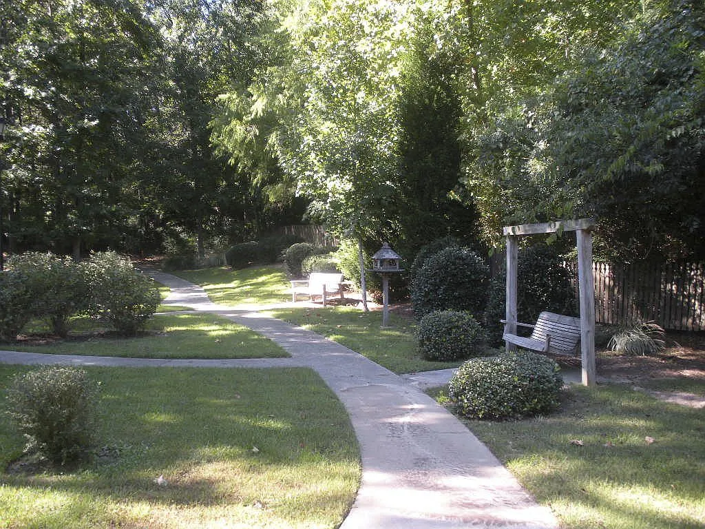 Foster Place Senior Living — Photo 2