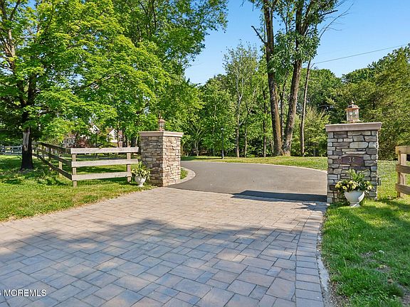 2nd image of 34 Apple Grove Drive