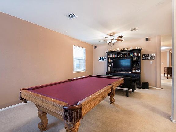 5th image of 2620 Winterberry Ln