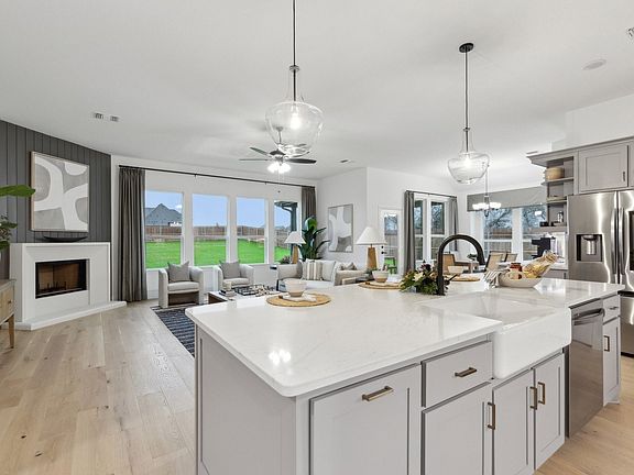 7th image of this home