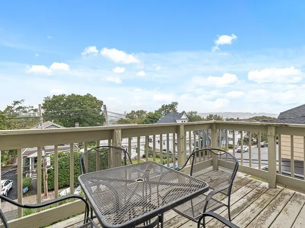 107 Bigelow St #2, Boston, MA 02135