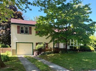 136 Ridge Cir, Cherry Hill, NJ 08002