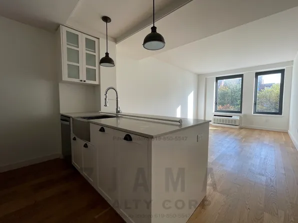 409 Eastern Parkway image 1 of 17