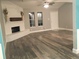 715 Diane Cir, Lewisville, TX 75067