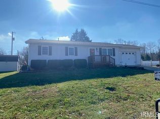 461 W Slaten Dr, Paoli, IN 47454