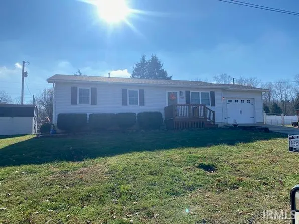 461 W Slaten Dr, Paoli, IN 47454