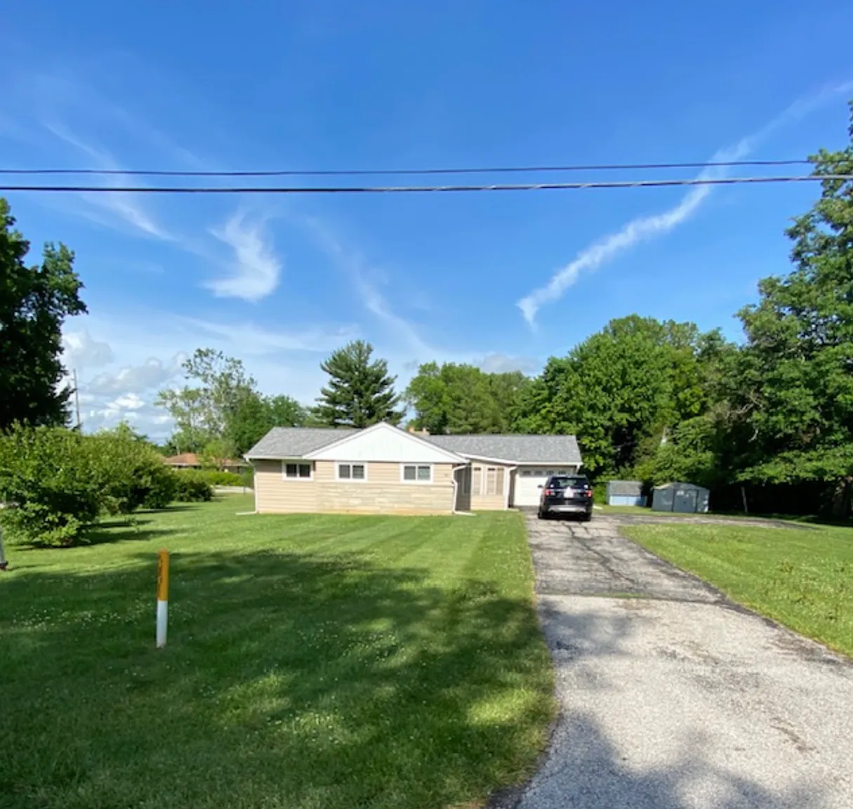 410 N Hillsdale Dr photo 1