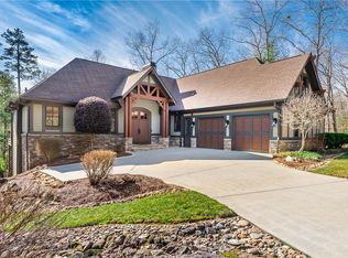 410 Shimmering Water Ln, Salem, SC 29676