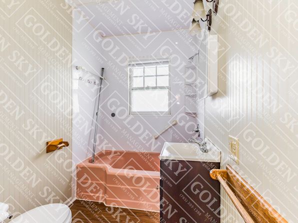 1423 S Ebright St, Muncie, IN 47302