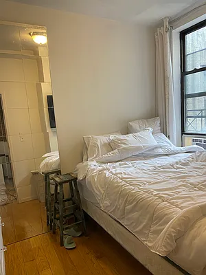 Rented by Bond New York | media 11