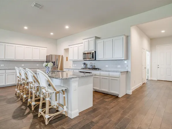 15125 Belclaire Ave, Aledo, TX 76008