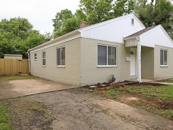 2nd image of 1347 Cory Dr