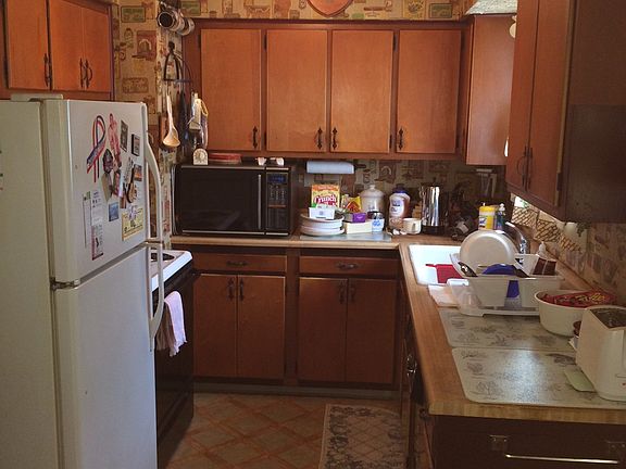 2nd image of 4046 Sexton Dr