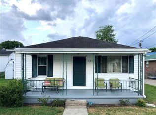 123 Ferry St, Winfield, WV 25213