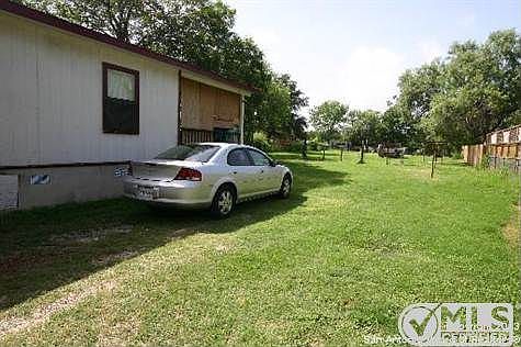 2nd image of 810 Bernard Dr