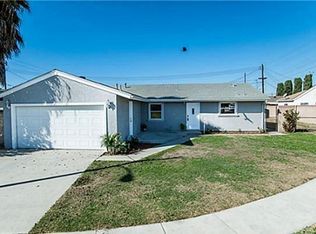 10011 Adore Cir, Cypress, CA 90630