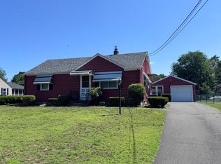 45 Gaylord Rd, Windsor Locks, CT 06096