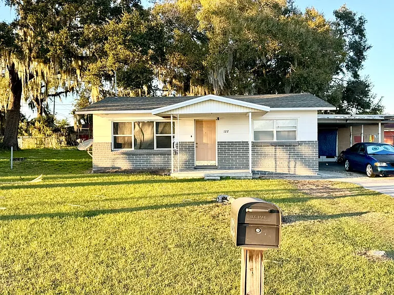 122 Twin Lake Blvd — Photo 3