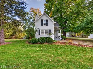 1944 King Rd, Lapeer, MI 48446