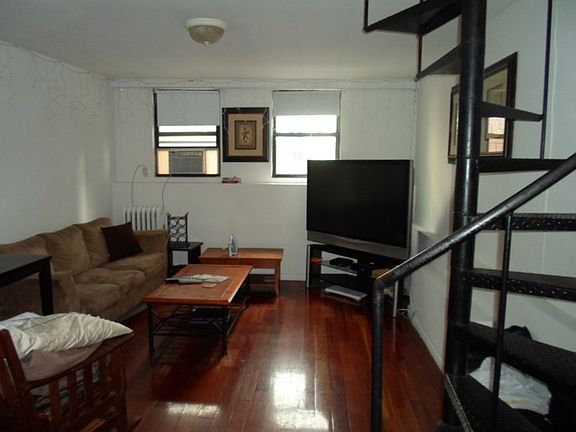 3rd image of 253 E 77th St Ph H