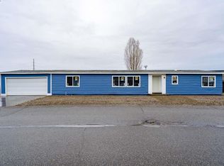9103 W Yellowstone Ave, Kennewick, WA