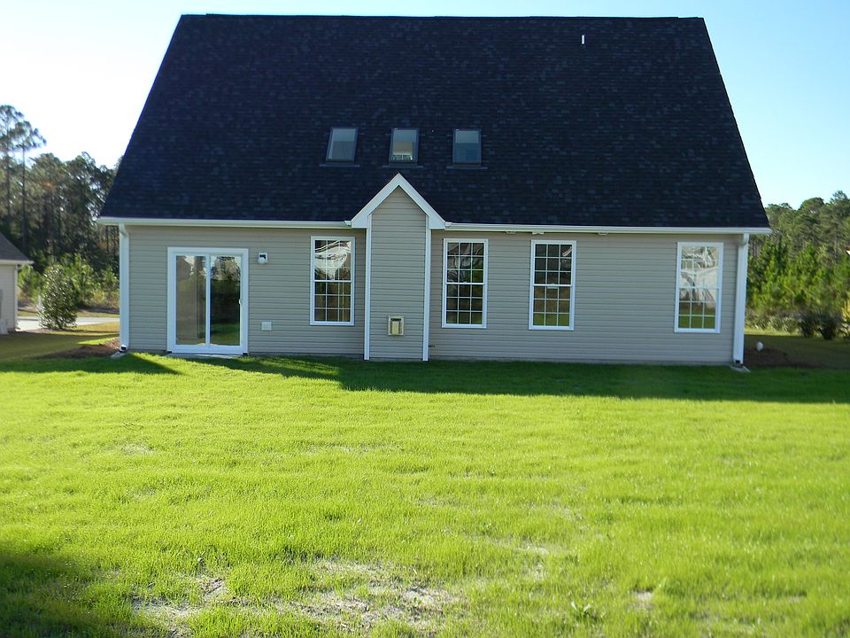 2nd image of 570 Greenock Ct