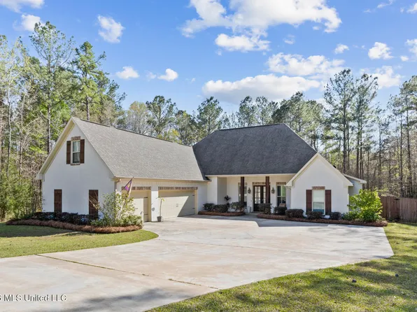 216 Cactus Ct, Florence, MS 39073