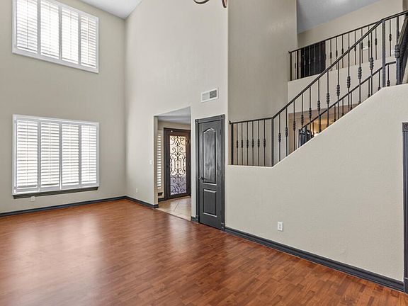 4th image of 12437 Nina Pearl Dr