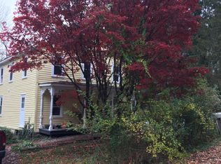 520 Cedar St, Eddyville, NY 12401