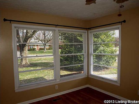 2nd image of 3110 Aires Ct