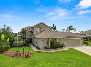 2710 Huntington Hills Dr, Lakeland, FL 33810