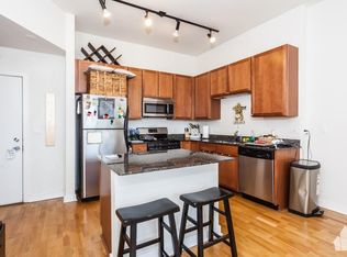 901 W Madison St UNIT 612, Chicago, IL