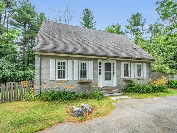 72 Tyngsboro Rd, Westford, MA 01886