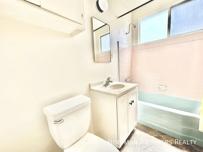 5619 W Jefferson Blvd #3 — Photo 9