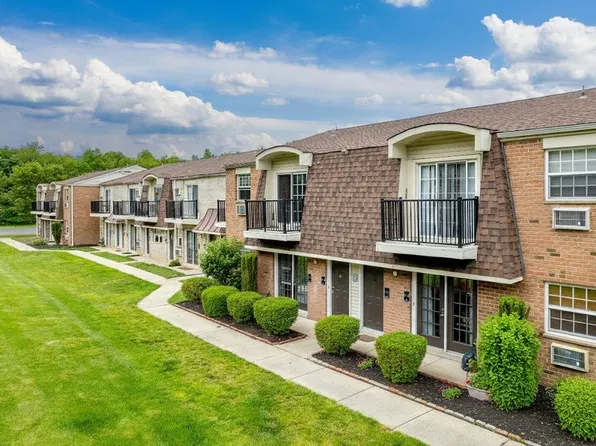Park Crest Village