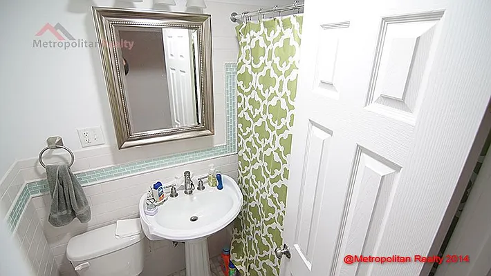 Rented by Metropolitan Realty | media 9