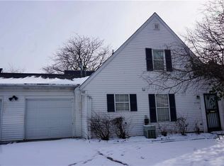 1174 Atwood Dr #17-5, Cleveland, OH 44108