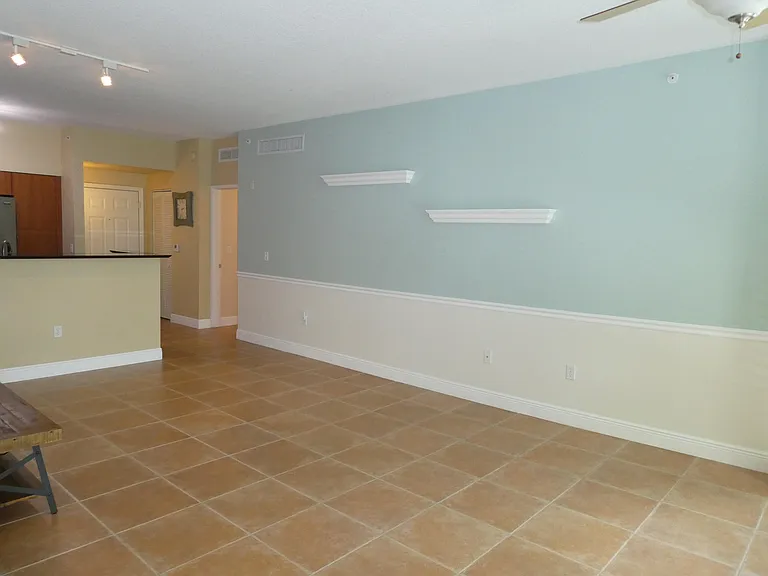 804 E Windward Way #211 — Photo 8