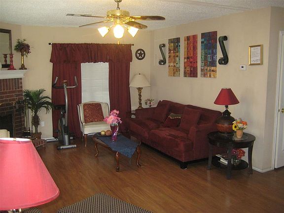 5th image of 2040 Raven Ln