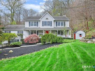 3 Handol Lane, New Fairfield, CT 06812