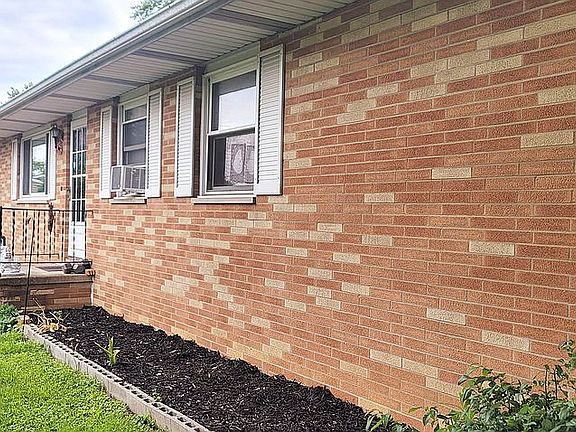 2nd image of 1744 Ken Dr