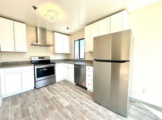 2591 22nd Ave #1100-1108, San Francisco, CA 94116