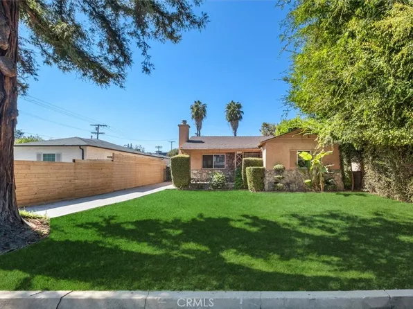 5623 Cedros Ave, Van Nuys, CA 91411