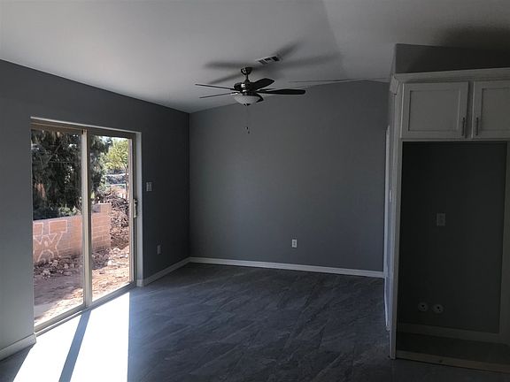 4th image of 1071 N Hidalgo Ave