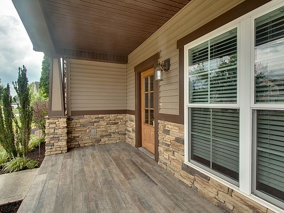 5th image of 313 Drema Ct
