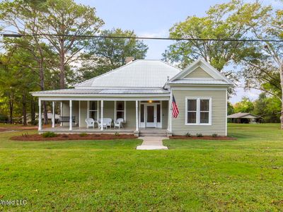 165 2nd St, Flora, MS, 39071