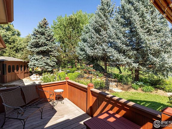 5th image of 2549 Cowley Dr