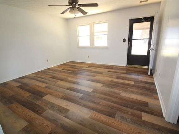 2nd image of 109 Wilson Ct