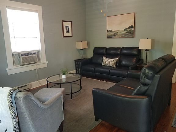 5th image of 413 Church St #A