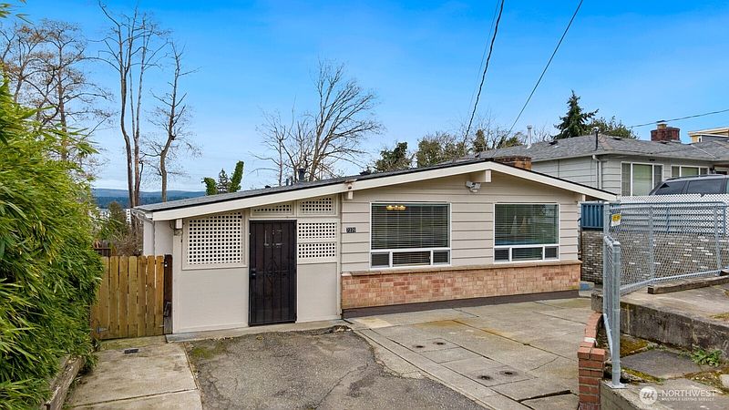 4th image of 7226 33rd Avenue S